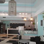 Hotel Metropolitan 4*