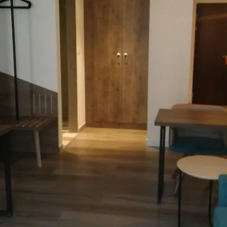 ホテル Metropolitan 4*