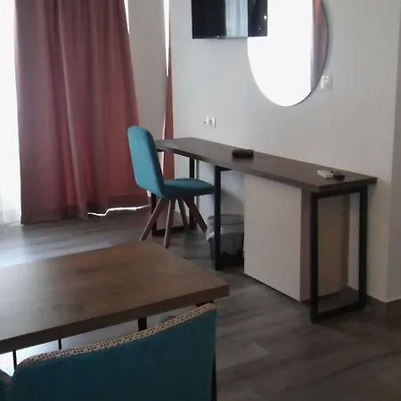 ホテル Metropolitan 4*