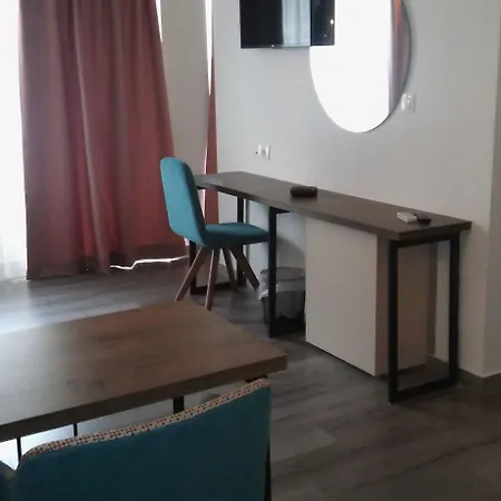 Hotel Metropolitan 4*