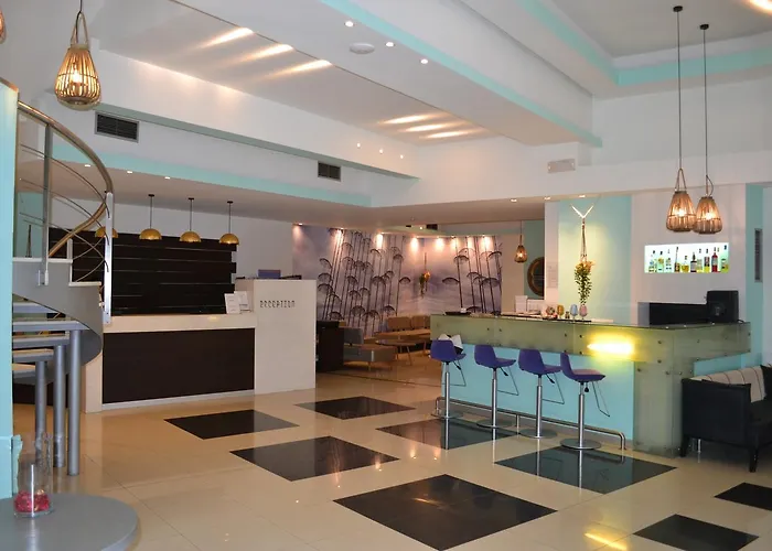 Metropolitan فندق سالونيك